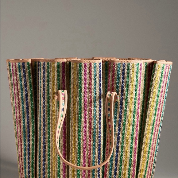 NWT Lorna Murray Pleated Tropez Raffia Tote - Picture 2 of 3